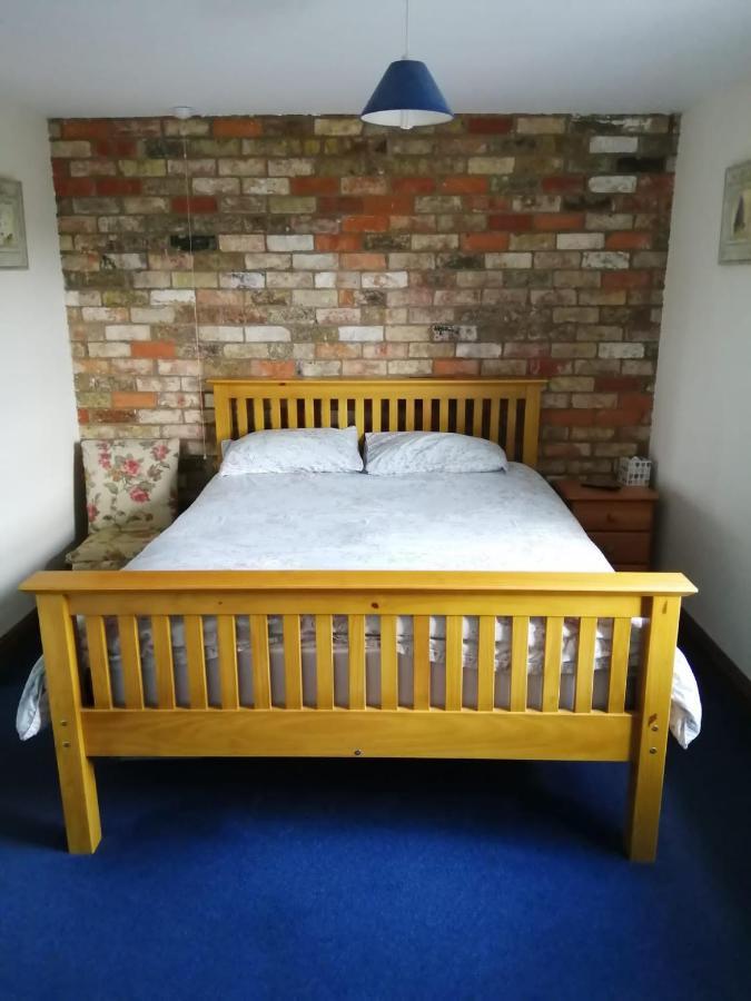 Donington on Bain The Old School B&B 외부 사진