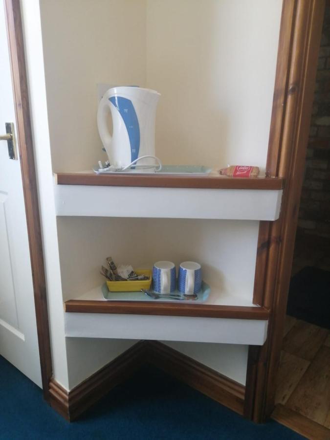 Donington on Bain The Old School B&B 외부 사진